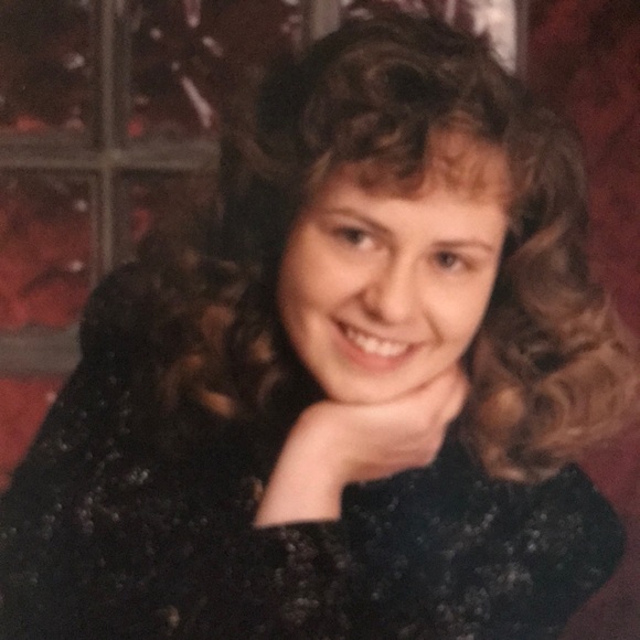 Meet your Posher, Jeanette - Picture 1 of 1